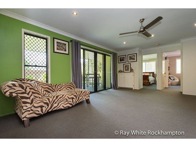 18 Hutcheon Street, Kawana QLD 4701