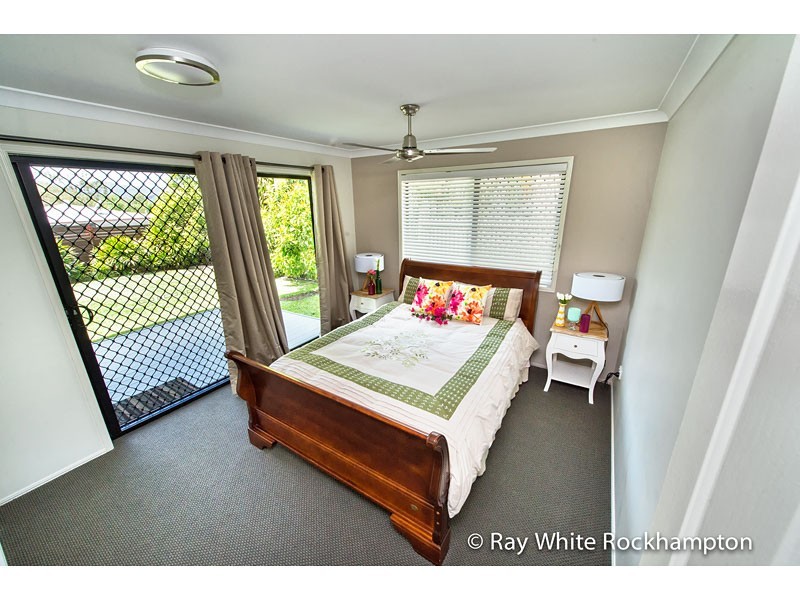 18 Hutcheon Street, Kawana QLD 4701