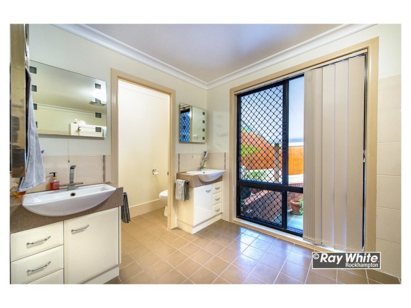 17 Cascade Close, Frenchville QLD 4701