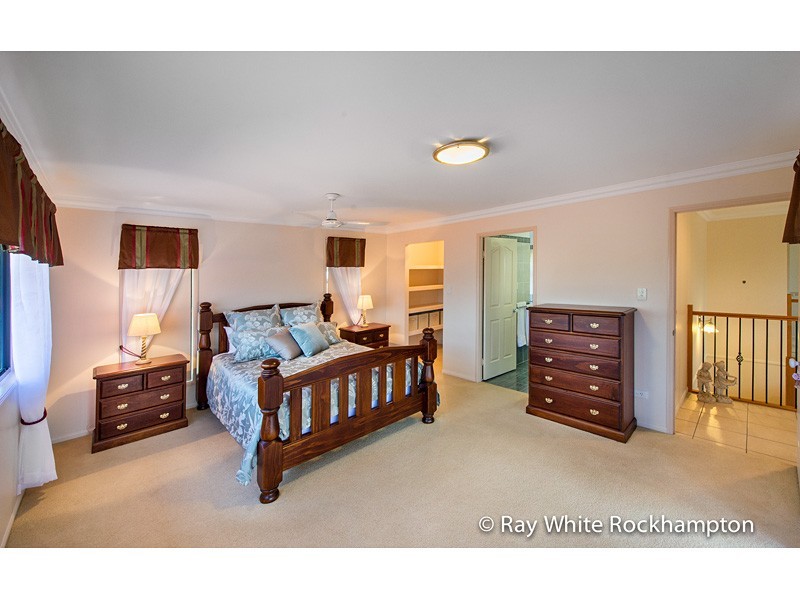236 Denham Street, The Range QLD 4700