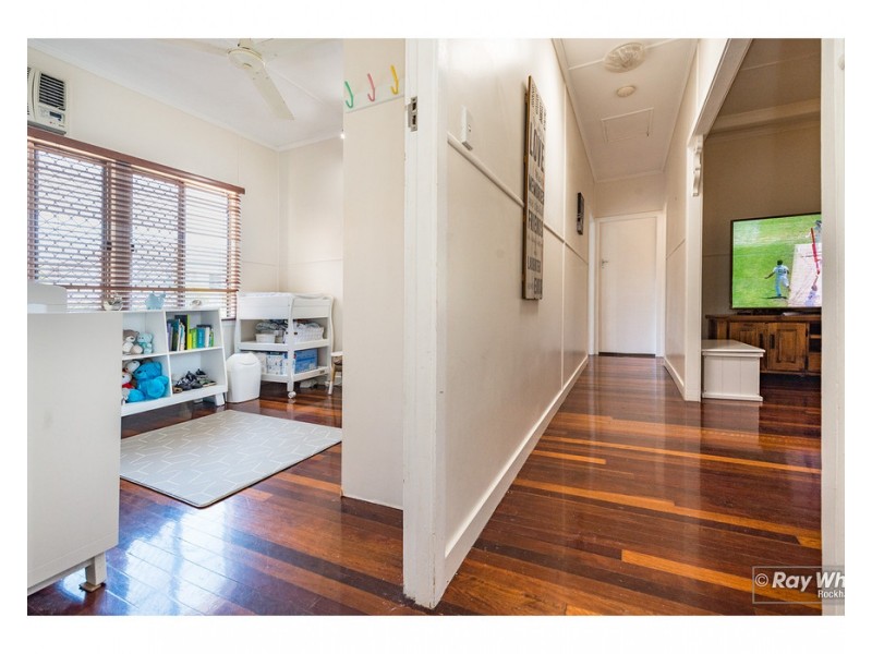 13 Herbert Street, Wandal QLD 4700