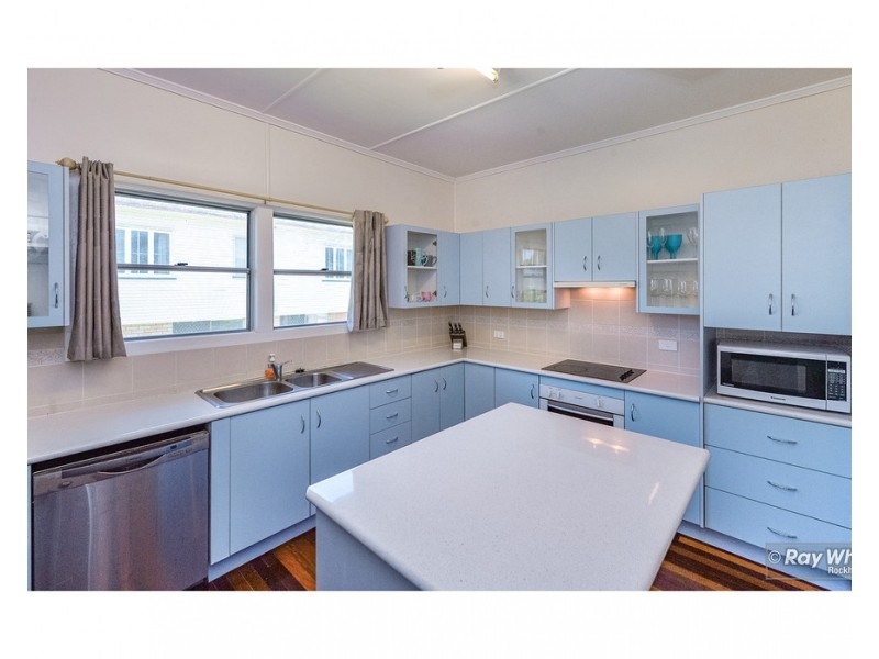 13 Herbert Street, Wandal QLD 4700