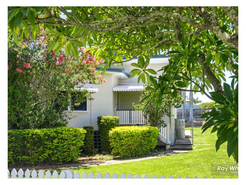 13 Herbert Street, Wandal QLD 4700
