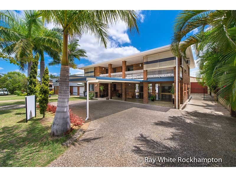 11 Crick Street, Kawana QLD 4701