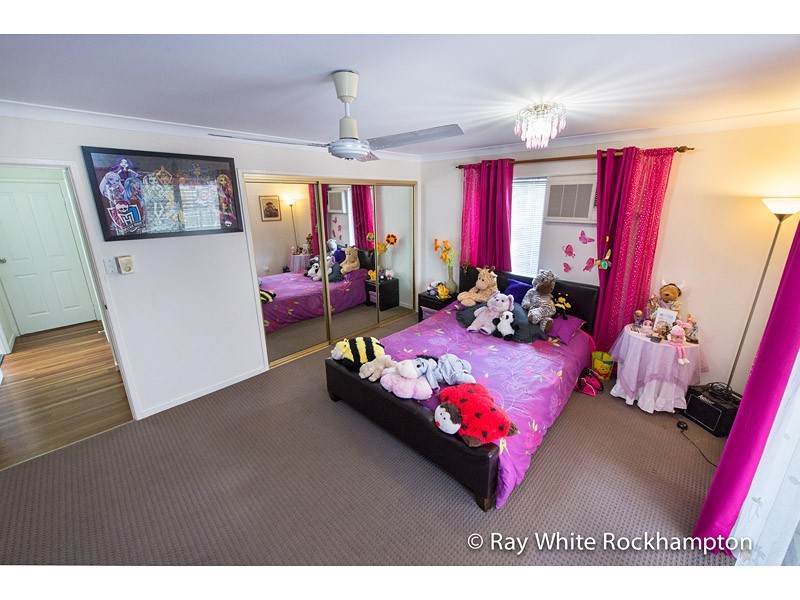 11 Crick Street, Kawana QLD 4701