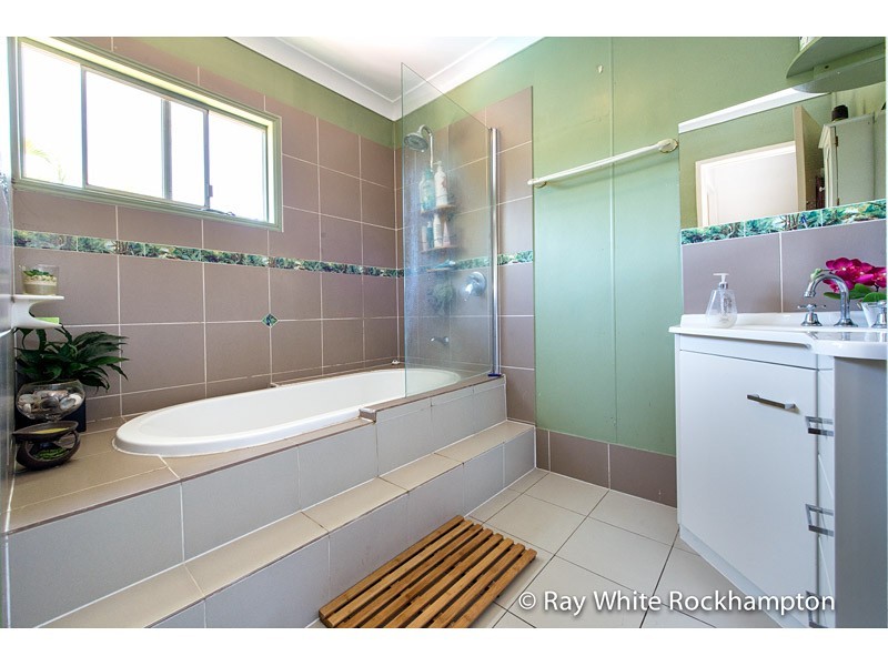 69 Leamington Street, Berserker QLD 4701