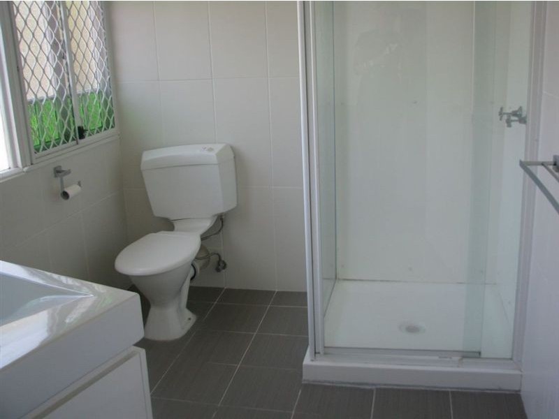 48 Haynes Street, Park Avenue QLD 4701