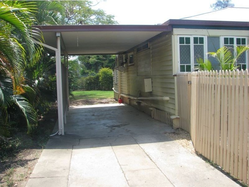 48 Haynes Street, Park Avenue QLD 4701