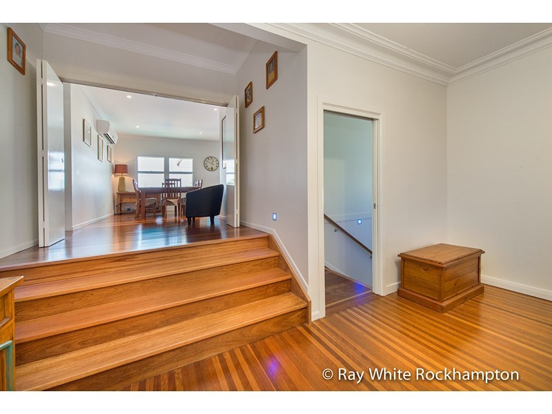 20 Elgin Street, The Range QLD 4700