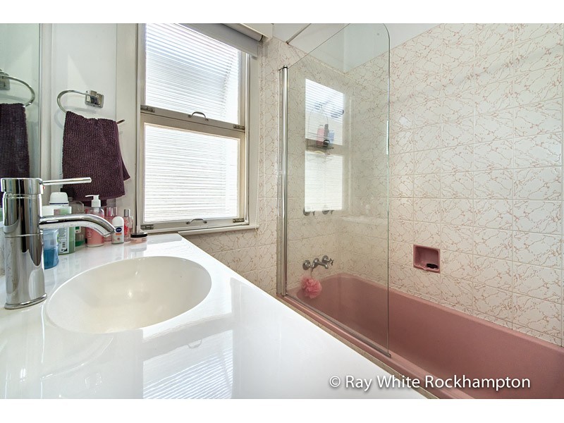 20 Elgin Street, The Range QLD 4700