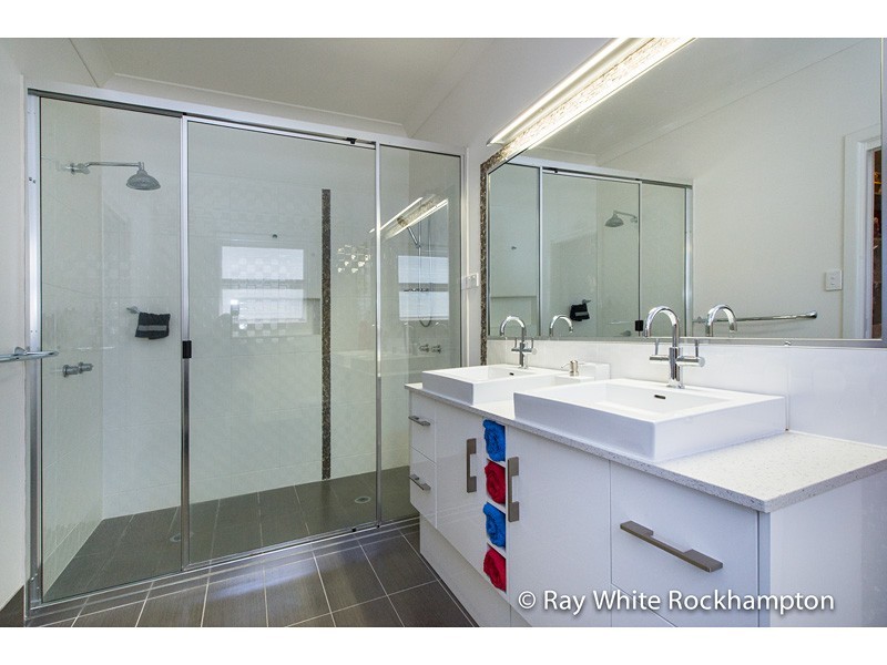 20 Elgin Street, The Range QLD 4700