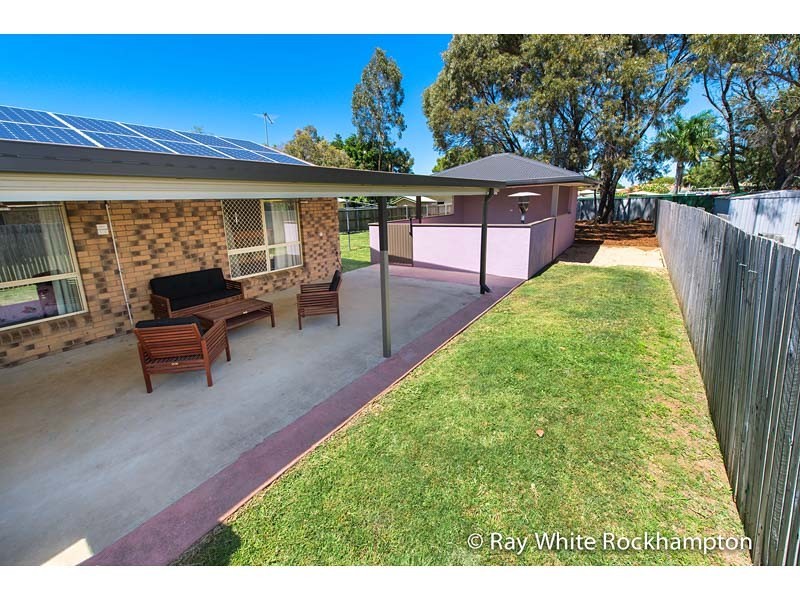 6 Ingham Street, Kawana QLD 4701