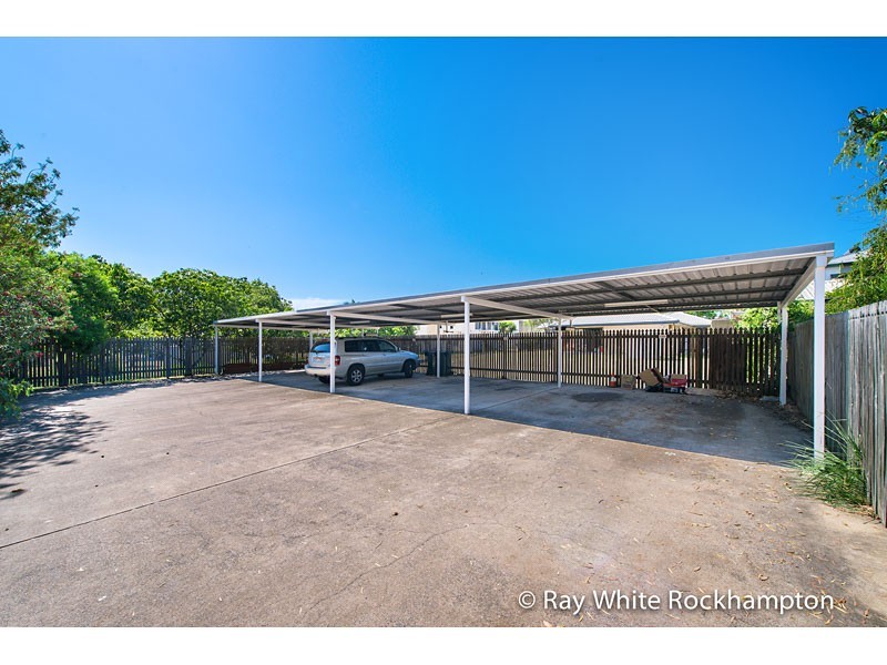 1/37 Armstrong street, Berserker QLD 4701