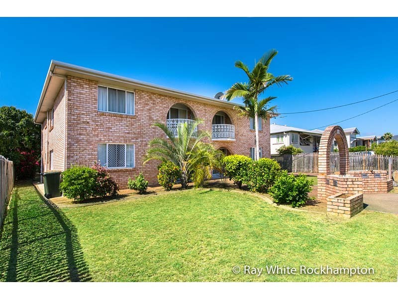 1/37 Armstrong street, Berserker QLD 4701