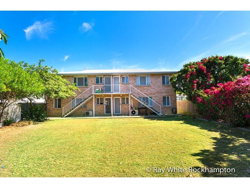 1/37 Armstrong street, Berserker QLD 4701