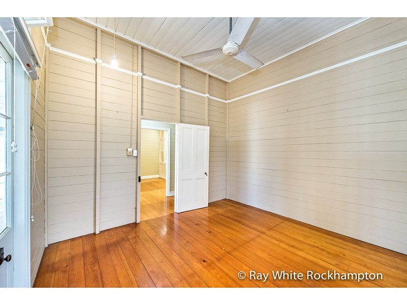54 Ross Street, Allenstown QLD 4700