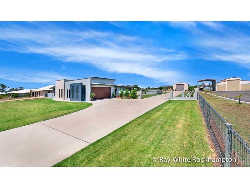 9 Robertson Road, Gracemere QLD 4702