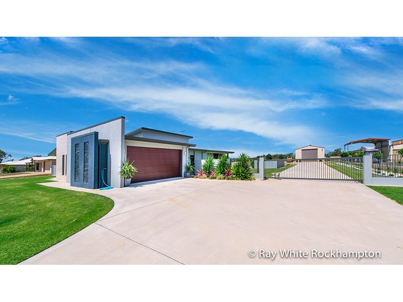 9 Robertson Road, Gracemere QLD 4702