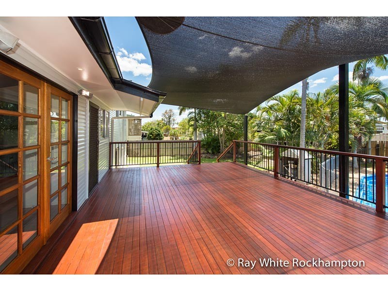 51 Gray Street, Park Avenue QLD 4701
