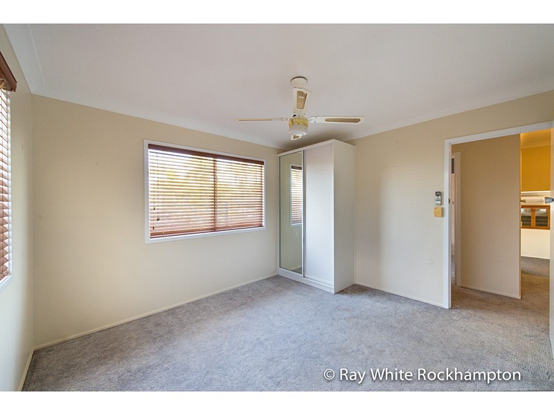 51 Gray Street, Park Avenue QLD 4701