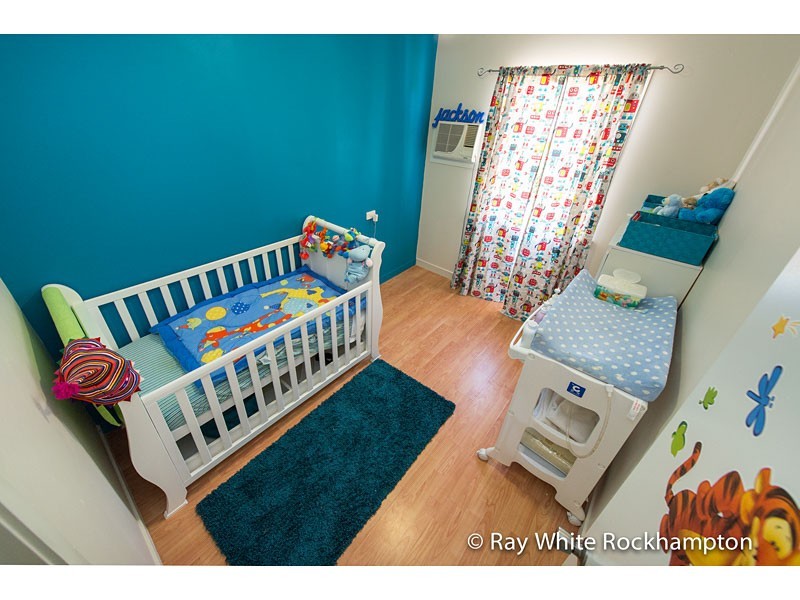 253 Hutton Street, Berserker QLD 4701