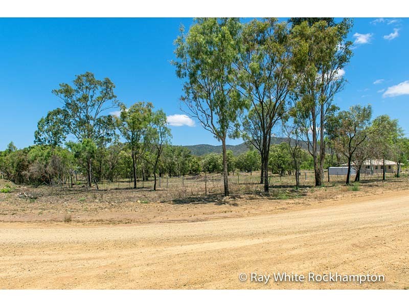 52585 Burnett Highway, Bouldercombe QLD 4702