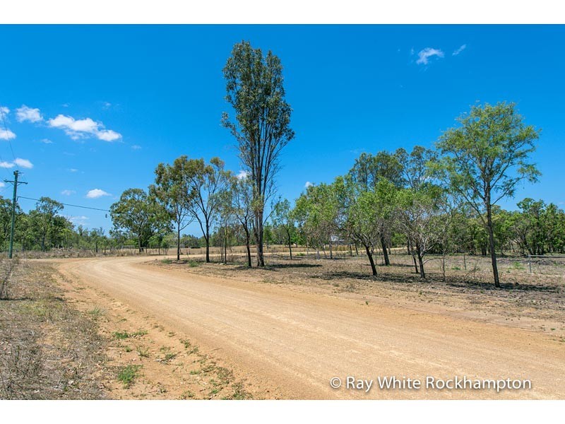 52585 Burnett Highway, Bouldercombe QLD 4702