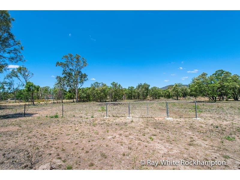 52585 Burnett Highway, Bouldercombe QLD 4702