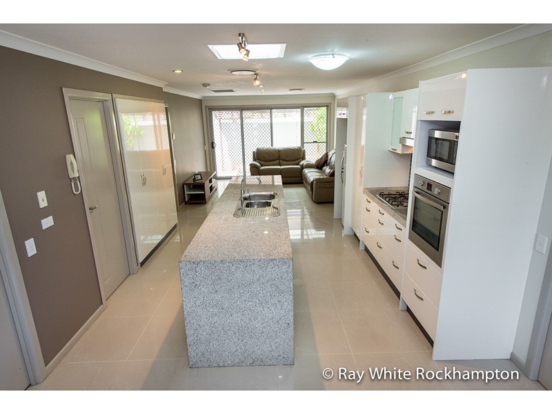 7/45 Edward Street, Berserker QLD 4701