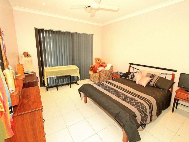 2 Sturt Street, Parkhurst QLD 4702