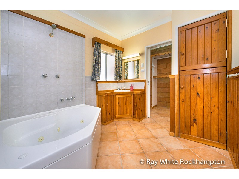 204 Glendale Road, Glendale QLD 4711