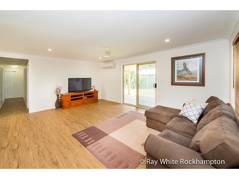 26 Lamb Avenue, Gracemere QLD 4702