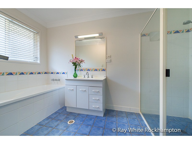 26 Lamb Avenue, Gracemere QLD 4702