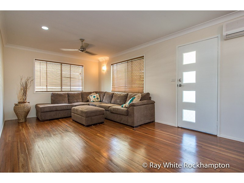 300 Bloxsom Street, Koongal QLD 4701