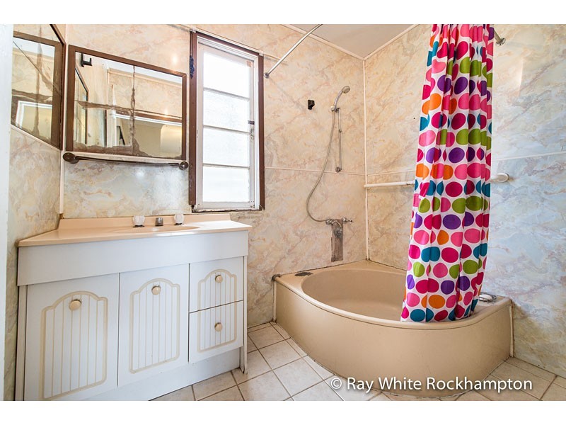 174 Elphinstone Street, Berserker QLD 4701