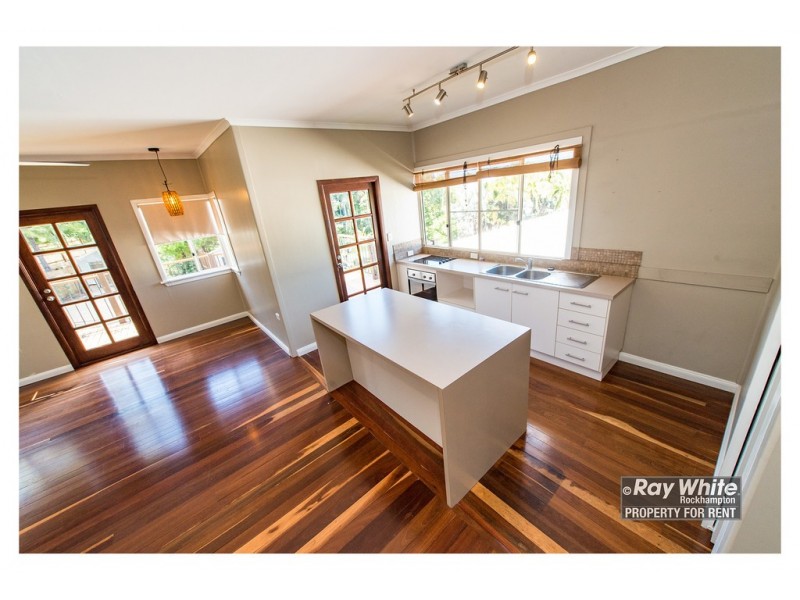 4 Beaconsfield Terrace, The Range QLD 4700