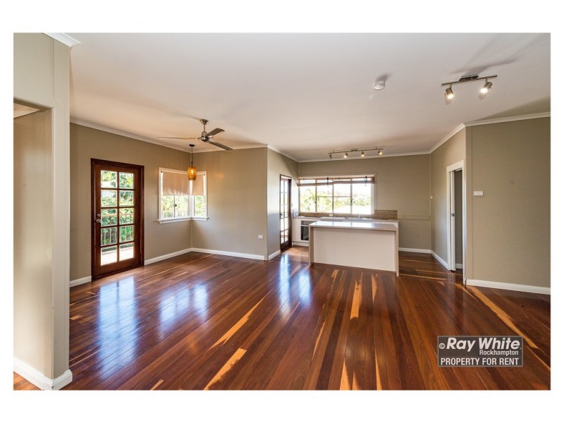 4 Beaconsfield Terrace, The Range QLD 4700