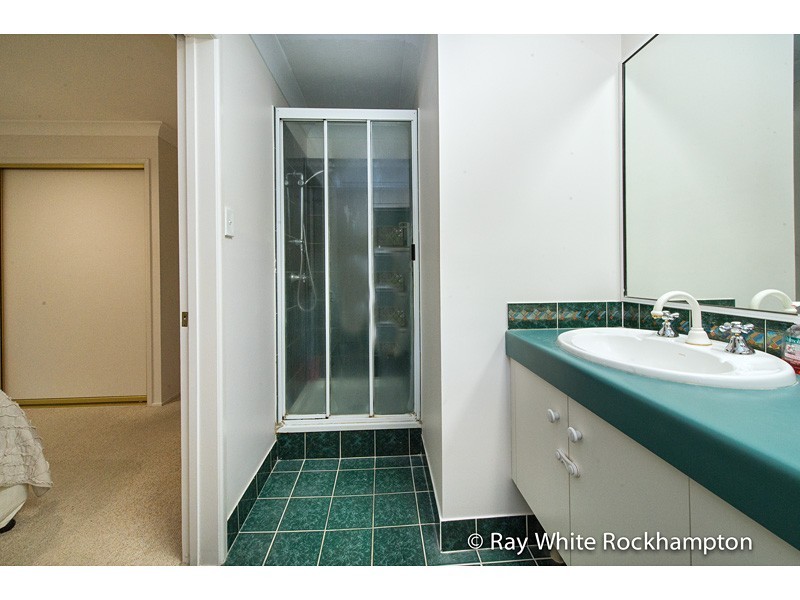 53 Schlencker Drive, Glenlee QLD 4711