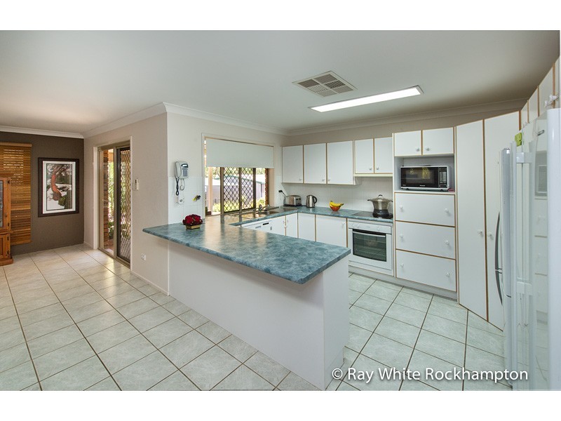 53 Schlencker Drive, Glenlee QLD 4711