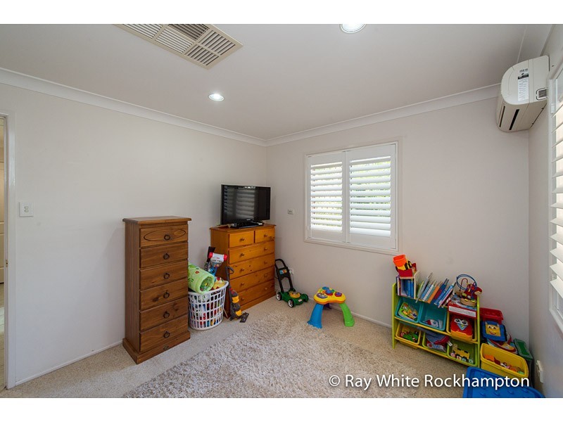 53 Schlencker Drive, Glenlee QLD 4711