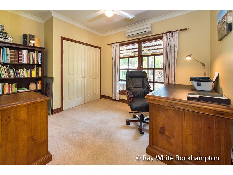 120 Julie Anne Drive, Glendale QLD 4711