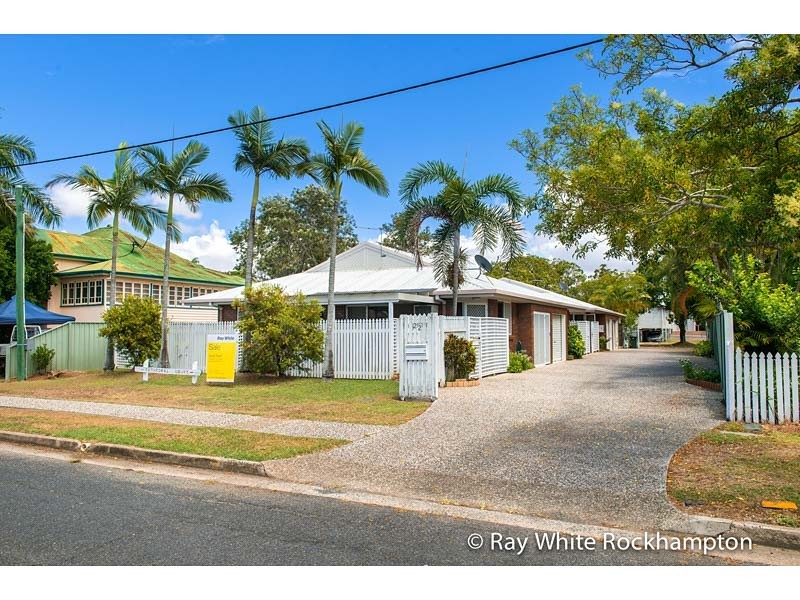 2/22 Weinholt Street, Allenstown QLD 4700