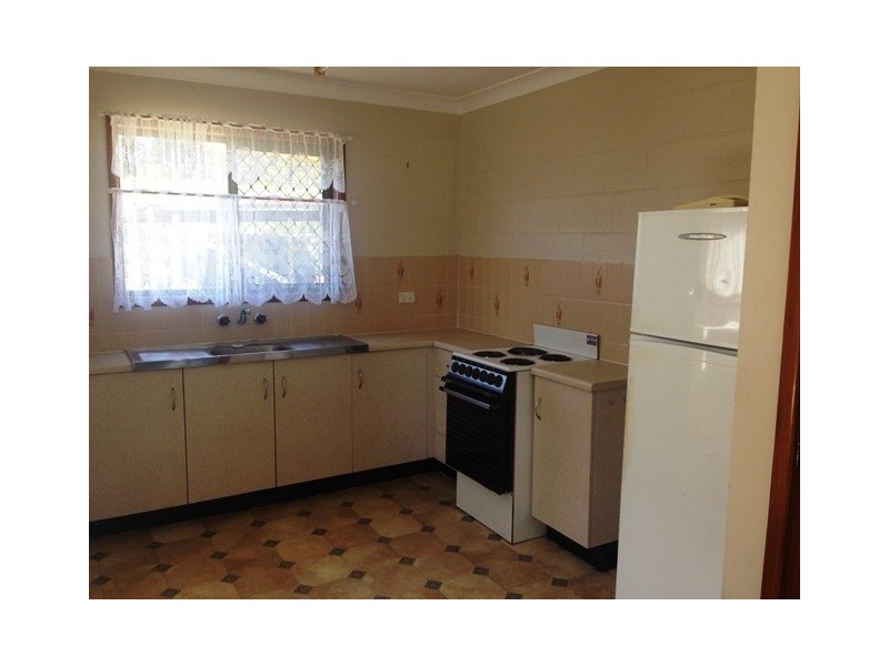 1/155 High Street, Berserker QLD 4701