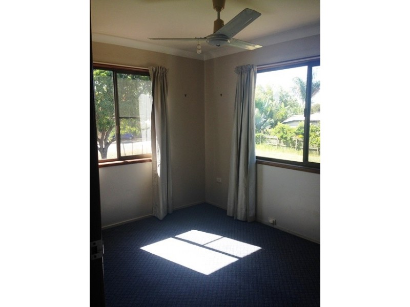 1/155 High Street, Berserker QLD 4701