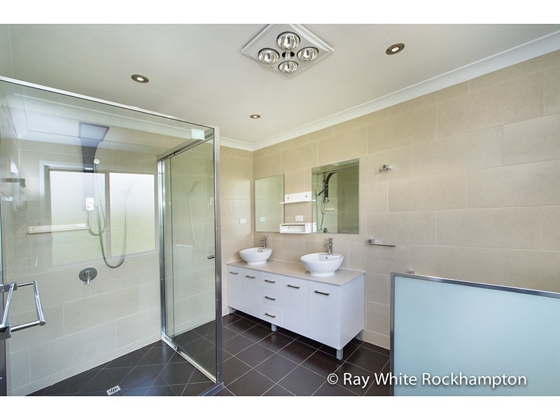 72 Penlington Street, The Range QLD 4700