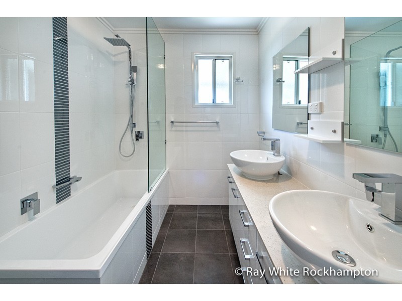 72 Penlington Street, The Range QLD 4700
