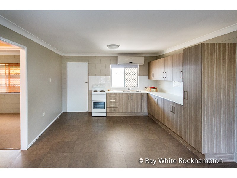 1/39 Cahill Street, Kawana QLD 4701