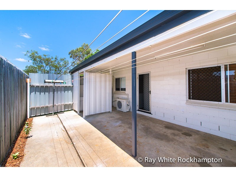 1/39 Cahill Street, Kawana QLD 4701