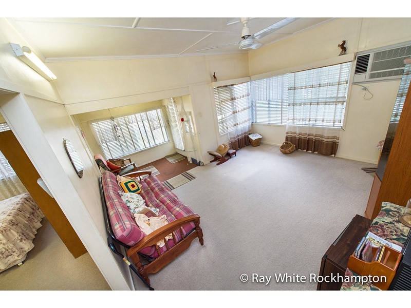 249 Denham Street Extended, The Range QLD 4700