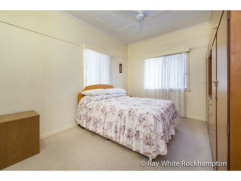 249 Denham Street Extended, The Range QLD 4700